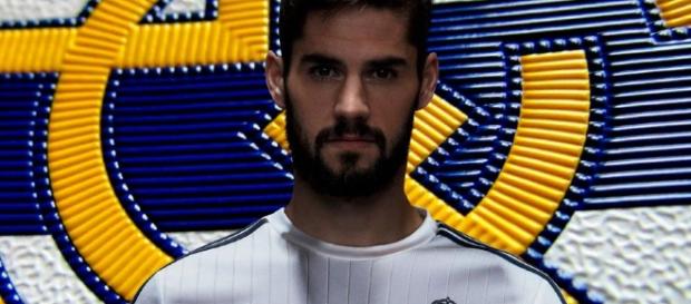 Isco Madridista 5 años mas, Fuente Defensa Central Isco Madridista 5 años mas, Fuente Defensa Central
