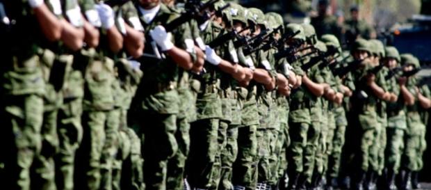 La mirada íntima de Isabel Arvide en la vida de los Generales ... - animalpolitico.com La mirada íntima de Isabel Arvide en la vida de los Generales ... - animalpolitico.com