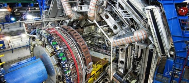 L'acceleratore di particelle del Cern di Ginevra L'acceleratore di particelle del Cern di Ginevra