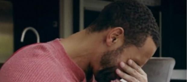Rio Ferdinand se emocionou na TV inglesa Rio Ferdinand se emocionou na TV inglesa