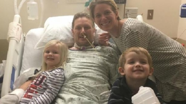 Kevin Breen con la famiglia in ospedale