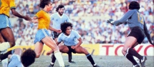 Il gol di Victorino in Uruguay-Brasile del 1981, finale del 'Mundialito' vinta dalla Celeste
