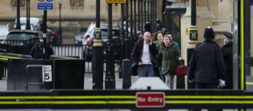 Londra, attentato al Parlamento britannico (http://www.adnkronos.com)