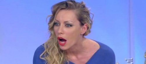 Uomini e Donne: Karina Cascella contro tutti