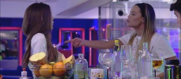 Aylén y Alyson tuvieron su mayor discusión en lo que va de GH VIP 5 Aylén y Alyson tuvieron su mayor discusión en lo que va de GH VIP 5