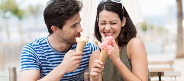 Confira essas 12 dicas de pequenas coisas que farão um homem se apaixonar por você Confira essas 12 dicas de pequenas coisas que farão um homem se apaixonar por você
