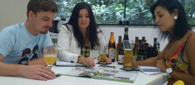 G1 - Empresa libera consumo de cerveja durante o horário de ... - globo.com G1 - Empresa libera consumo de cerveja durante o horário de ... - globo.com