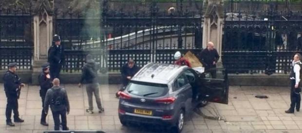 L'auto dell'attentatore di Westminster L'auto dell'attentatore di Westminster