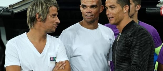 Real Madrid : Un défenseur français dans le viseur ! Real Madrid : Un défenseur français dans le viseur !