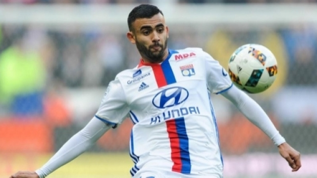 Lyon : Rachid Ghezzal a donné son accord à un club !