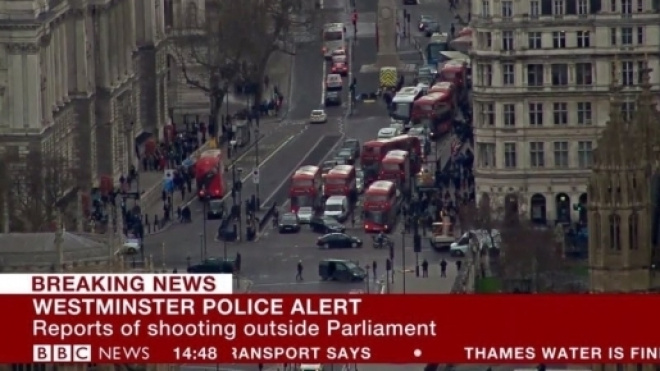Londres a été le théâtre d'une attaque "de nature terroriste" selon la police britannique (via BBC News)