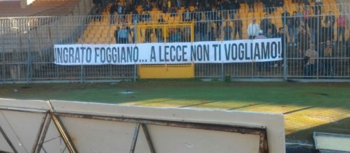 I tifosi del Lecce contestano Padalino.