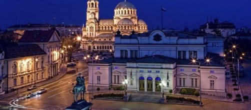 Veduta di Sofia, una delle 4 città proposte per break pasquali con voli a meno di 50 euro