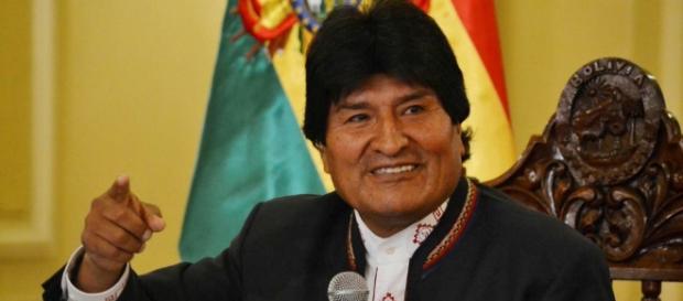 Evo Morales promulga una controvertida ley que amplía el cultivo ... - rfi.fr Evo Morales promulga una controvertida ley que amplía el cultivo ... - rfi.fr