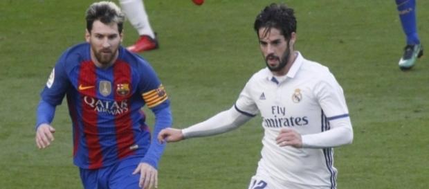 Isco en una jugada de un partido contra el Barça Isco en una jugada de un partido contra el Barça