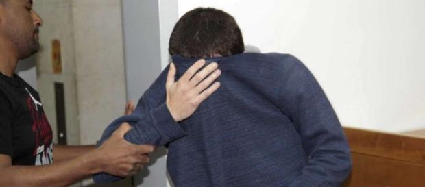 Israel arrests hacker linked to threats on US Jewish centers - SFGate - sfgate.com Israel arrests hacker linked to threats on US Jewish centers - SFGate - sfgate.com