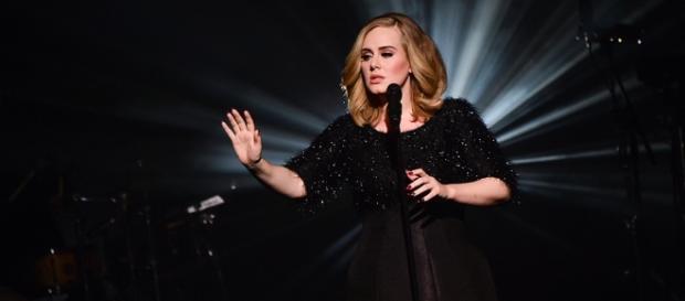 la reine de la musique POP dans toute sa splendeur la reine de la musique POP dans toute sa splendeur
