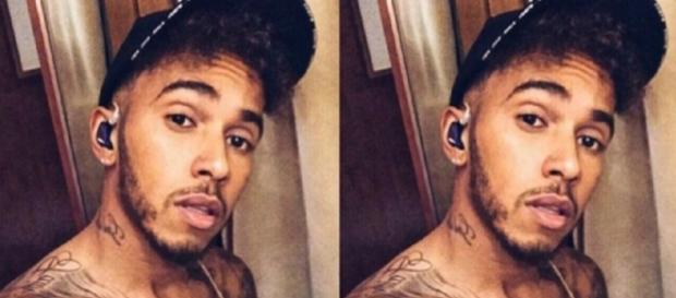 Lewis Hamilton com 'selfies' atrevidas Lewis Hamilton com 'selfies' atrevidas
