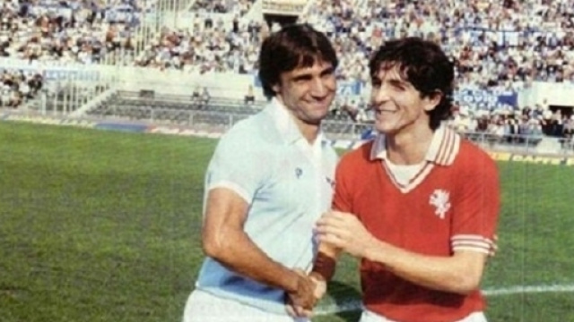 Bruno Giordano e Paolo Rossi, tra i calciatori pi&ugrave; noti coinvolti nello scandalo del calciscommesse nel 1980