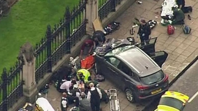 Il Suv scagliatosi contro il Westminster