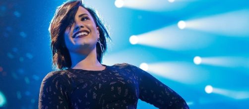 Demi Lovato Is Thoroughly Unfazed By Hackers Stealing Her Private ... - huffingtonpost.com
