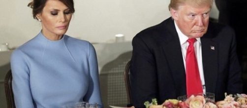Potere delle immagini: immortalare attimi che darebbero ragione a chi parla di un matrimonio presidenziale in crisi. Foto: Twitter.