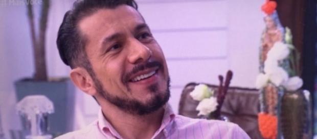 Ele ainda falou do relacionamento imoral de trio de Brothers na casa ( Foto Twiter ) Ele ainda falou do relacionamento imoral de trio de Brothers na casa ( Foto Twiter )