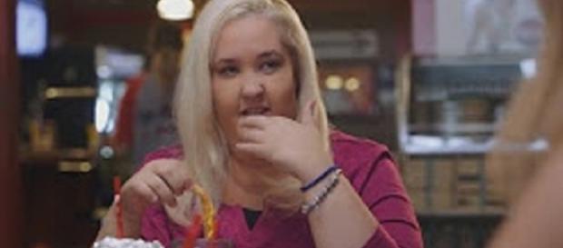 Source Youtube WEtv. Mama June trades obesity for weight loss and plastic surgery scars Source Youtube WEtv. Mama June trades obesity for weight loss and plastic surgery scars