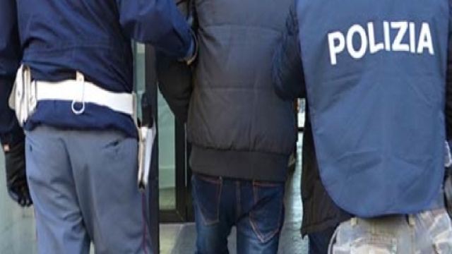 Napoli, bulli violentano disabile