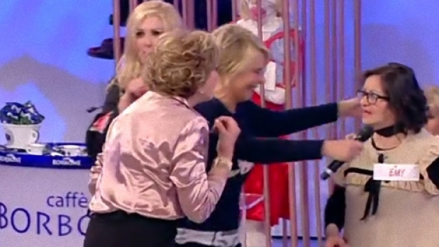 Sfiorata la rissa a U&D, è dovuta intervenire Maria De Filippi.