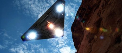 Triangle UFO caught on video over Dulce, New Mexico » The Event ... - theeventchronicle.com