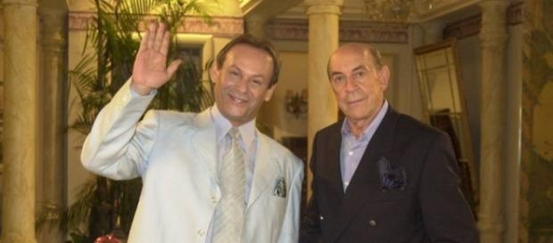 José Wilker (à esq.) e Raul Cortez estão entre os atores e atrizes de "Senhora do Destino" que já faleceram José Wilker (à esq.) e Raul Cortez estão entre os atores e atrizes de "Senhora do Destino" que já faleceram