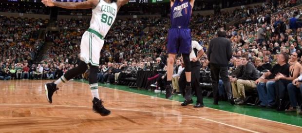 Booker fue una máquina de anotar en el TD Garden Booker fue una máquina de anotar en el TD Garden