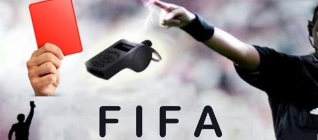Inhabilita de por vida FIFA a árbitro ghanés por amañar partido. Inhabilita de por vida FIFA a árbitro ghanés por amañar partido.