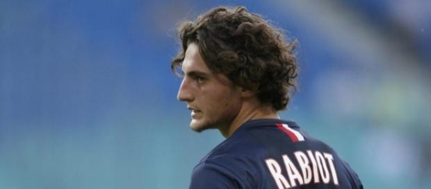 Mercato PSG - L'agent de Rabiot entretien le flou sur son avenir - parisfans.fr Mercato PSG - L'agent de Rabiot entretien le flou sur son avenir - parisfans.fr