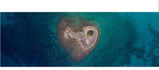 Quotidiano di Puglia - 'Scoperto' isolotto a forma di cuore Quotidiano di Puglia - 'Scoperto' isolotto a forma di cuore