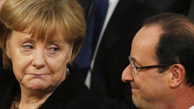 Hollande et Merkel font part de leur "préoccupation" - europe1.fr