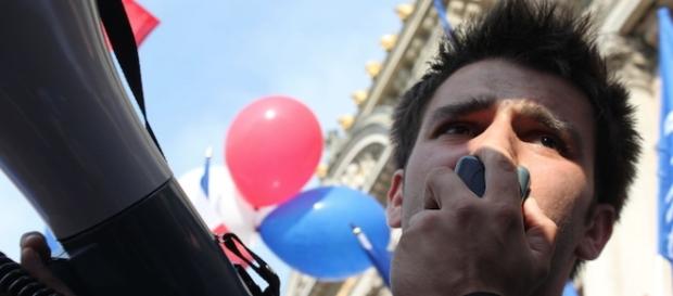Antoine Mellies très ambigus et pour la Présidentielle et pour la XIème circonscription du Rhône DR Antoine Mellies très ambigus et pour la Présidentielle et pour la XIème circonscription du Rhône DR