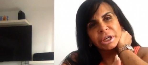A rainha do rebolado ficou envaidecida com o interesse da cantora americana A rainha do rebolado ficou envaidecida com o interesse da cantora americana