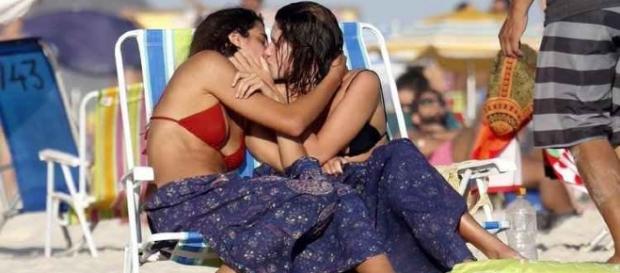 Bruna Linzmeyer e sua namorada. Bruna Linzmeyer e sua namorada.
