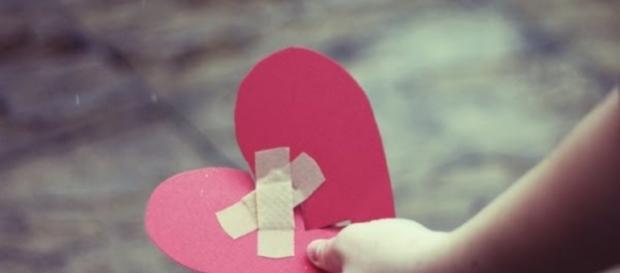 Medo de se machucar pode afastar uma amor verdadeiro. Medo de se machucar pode afastar uma amor verdadeiro.