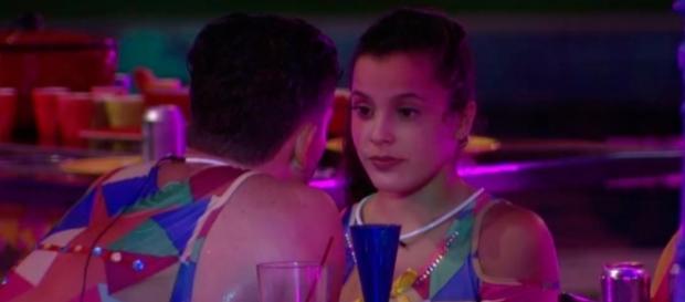 Será que Marcos e Emilly formaram uma parceria? Será que Marcos e Emilly formaram uma parceria?