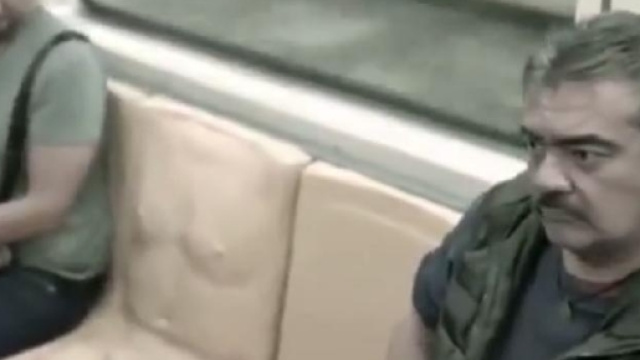 Messico, pene sul sedile del treno: campagna contro la violenza sulle donne
