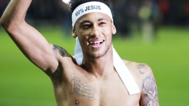 Neymar ira-t-il Manchester United ?