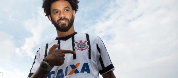 Corinthians tenta se desfazer do volante Cristian Corinthians tenta se desfazer do volante Cristian