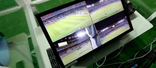 L'arbitrage vidéo: validée pour le match France - Espagne L'arbitrage vidéo: validée pour le match France - Espagne