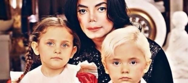Michael Jackson com Paris e Prince quando crianças Michael Jackson com Paris e Prince quando crianças