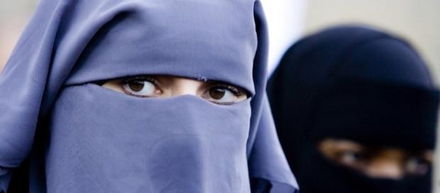 Niederlande beschließen Burka-Verbot - lessentiel.lu Niederlande beschließen Burka-Verbot - lessentiel.lu