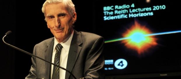 Sopra l'autorevole astronomo e cosmologo inglese Martin Rees Sopra l'autorevole astronomo e cosmologo inglese Martin Rees