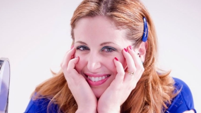 Clio make up &egrave; incinta di una bimba